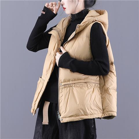 Gilet corto in piumino da donn - Winter Clothing Colors 2026 recensione e prezzo