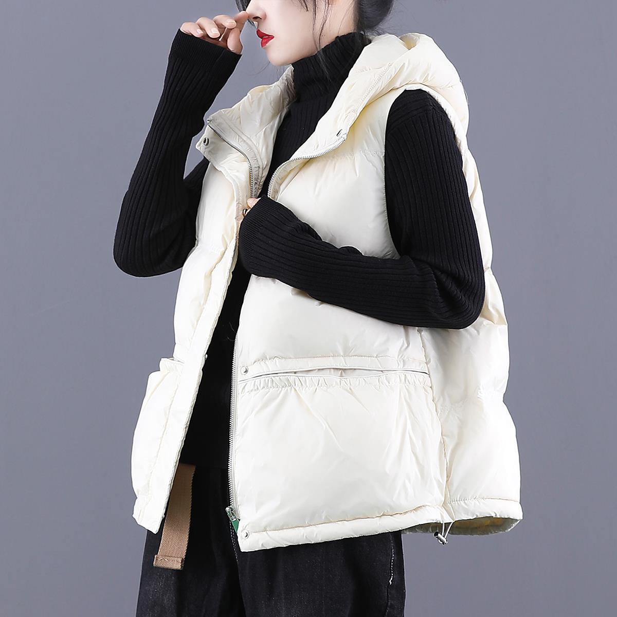Gilet corto in piumino da donn - Winter Clothing Colors 2026 recensione e prezzo