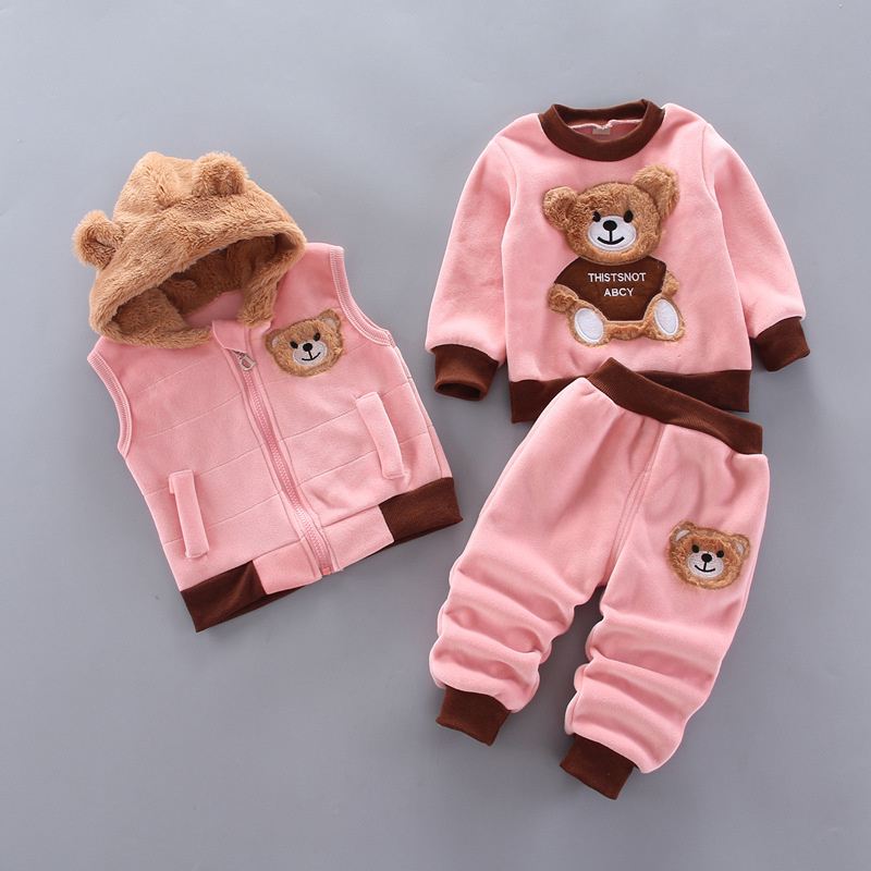 Set di abbigliamento invernale - Winter Clothing Activity recensione e prezzo