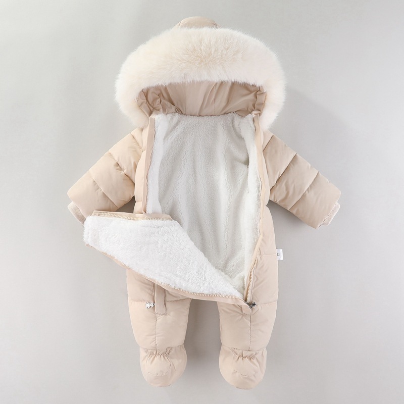 Pagliaccetto invernale per neo - Winter Clothing Baby Girl recensione e prezzo